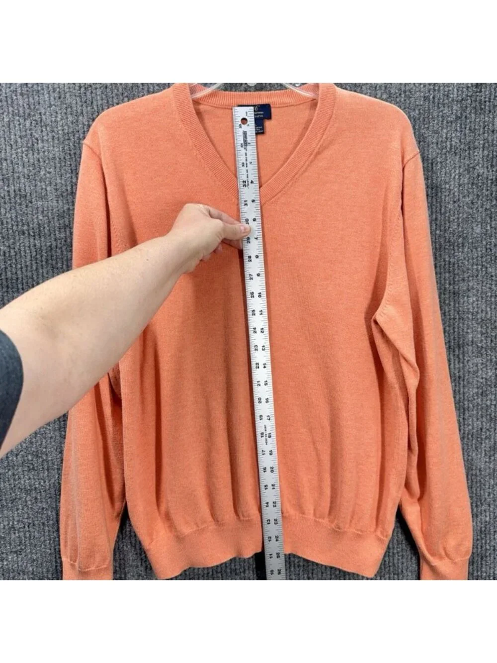 Brooks Brothers 346 Sweater Mens Large Orange Peach 100% Supima Cotton V-Neck